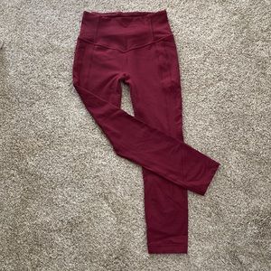 Maroon lulu lemon leggings- like new, size 4.